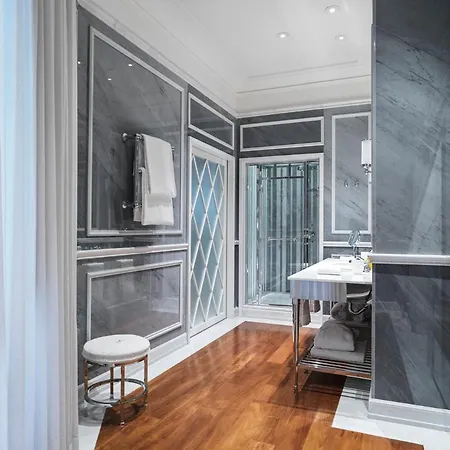 J.k. Place - The Leading Of The World 5* Rome
