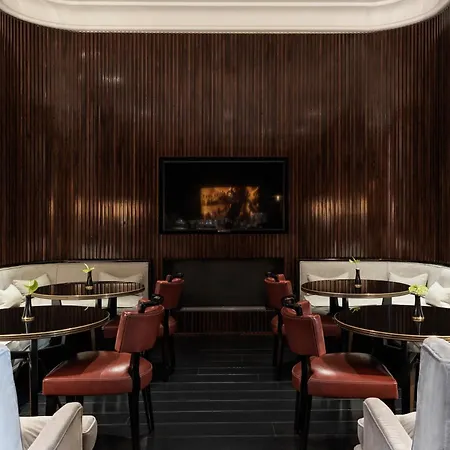 J.k. Place - The Leading Of The World فندق 5*