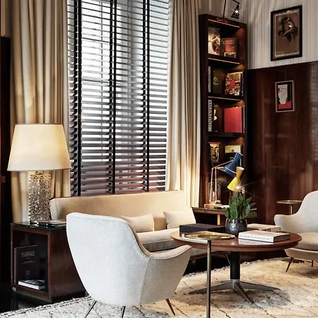J.k. Place - The Leading Of The World فندق 5*