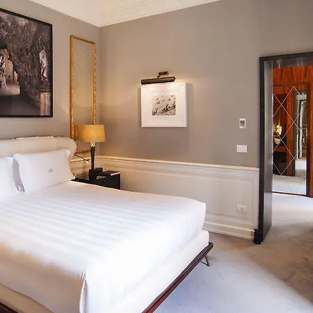 J.k. Place - The Leading Of The World 5* Roma